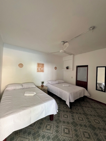 Imagen de la habitación del Hotel hotel real juquilita. Foto 5