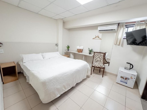 Imagen de la habitación del Hotel hotel san lorenzo design. Foto 11
