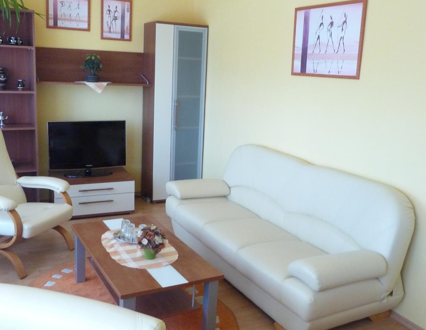 Imagen general del Hotel hotel &scaron;tadi&oacute;n. Foto 15