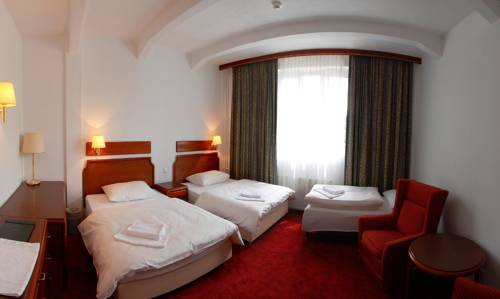 Imagen de la habitación del Hotel hotel s-centrum děč&iacute;n. Foto 8
