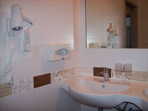 Imagen de la habitación del Hotel hotel s-centrum děč&iacute;n. Foto 13