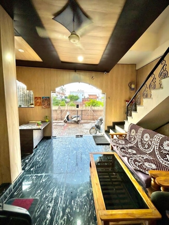 Imagen de los interiores del Hotel hotel shraddha palace. Foto 14