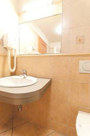 Imagen de la habitación del Hotel hotel slunečn&iacute; dvůr. Foto 13