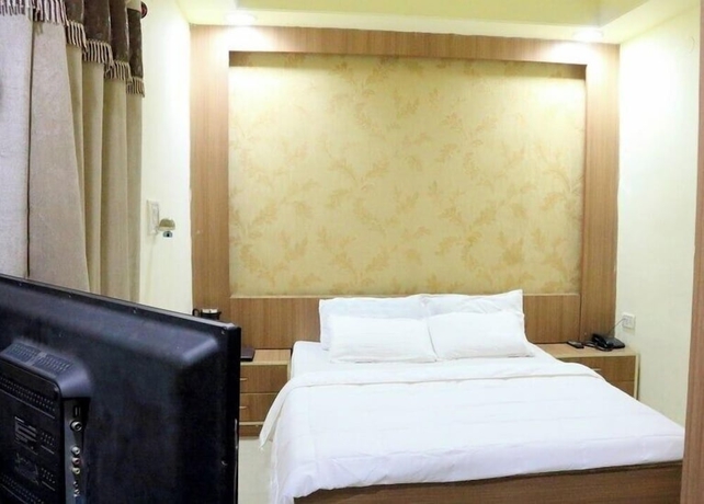 Imagen de la habitación del Hotel hotel sudarshan palace. Foto 3