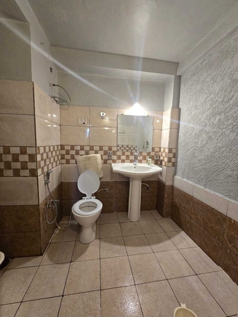 Imagen de la habitación del Hotel hotel utkarsh. Foto 5