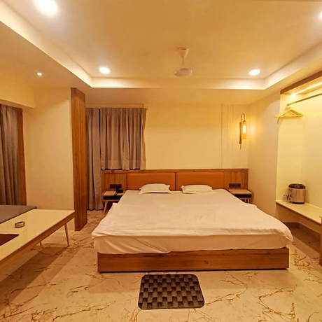 Imagen de la habitación del Hotel hotel utkarsh. Foto 9