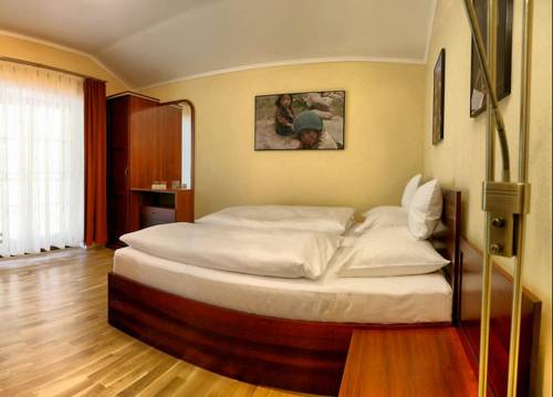 Imagen de la habitación del Hotel hotel v&yacute;přež - děč&iacute;n. Foto 2