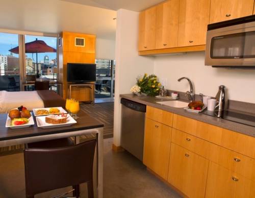 Imagen de la habitación del Hotel hotelVetro Iowa City, Tapestry Collection by Hilton3.5 star property. Foto 8