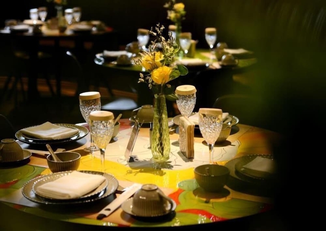 Imagen del bar/restaurante del Hotel huayang plaza hotel. Foto 9