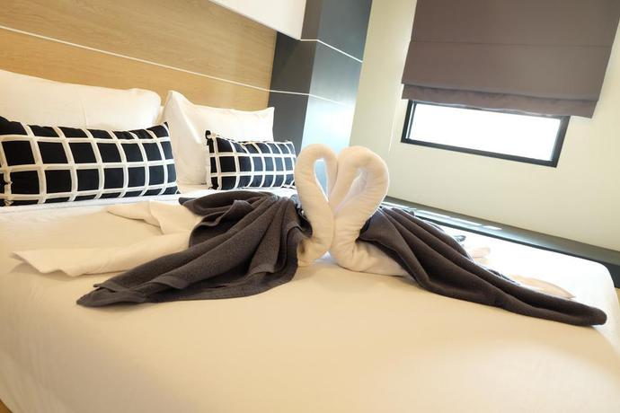 Imagen de la habitación del Hotel i AM O TEL. Foto 16