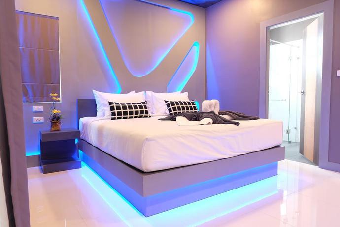 Imagen de la habitación del Hotel i AM O TEL. Foto 17