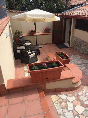 Imagen de los exteriores del Hotel i Normanni. Foto 20