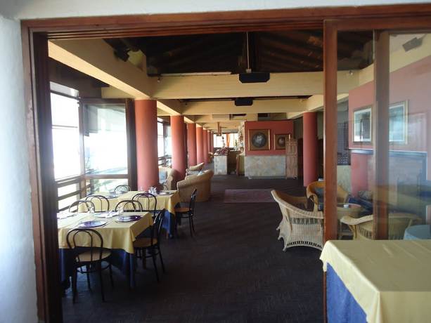 Imagen del bar/restaurante del Hotel i Normanni. Foto 5