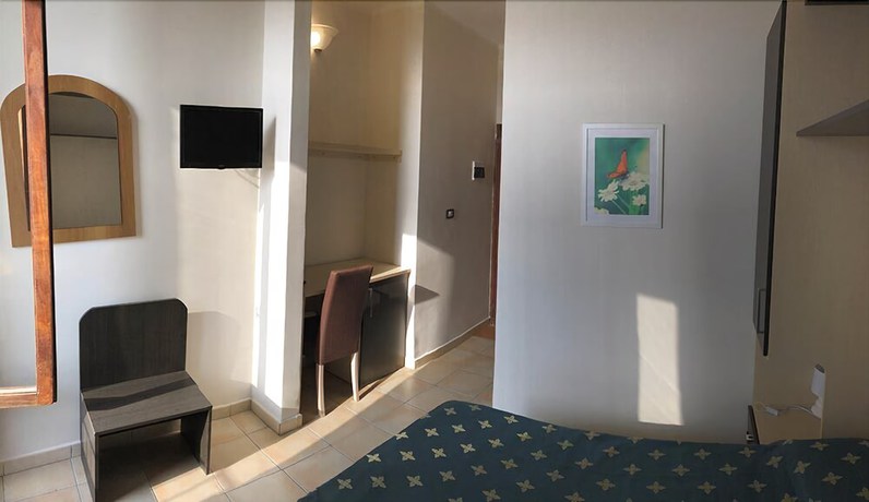 Imagen de la habitación del Hotel i Normanni. Foto 17