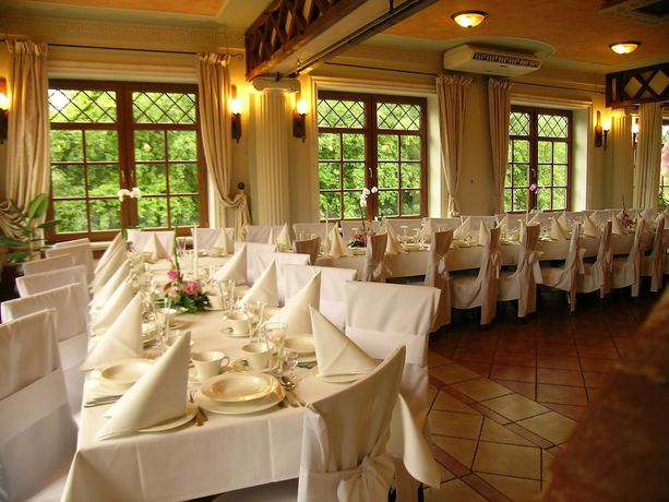 Imagen del bar/restaurante del Hotel i Restauracja Jank&oacute;w. Foto 6