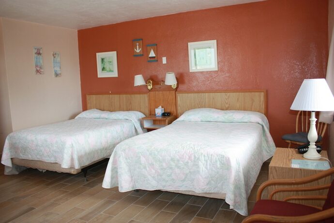 Imagen de la habitación del Hotel iBeach Resort. Foto 11