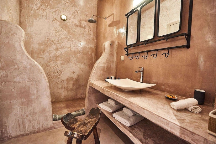 Imagen de la habitación del Hotel iFeel Athens. Foto 14