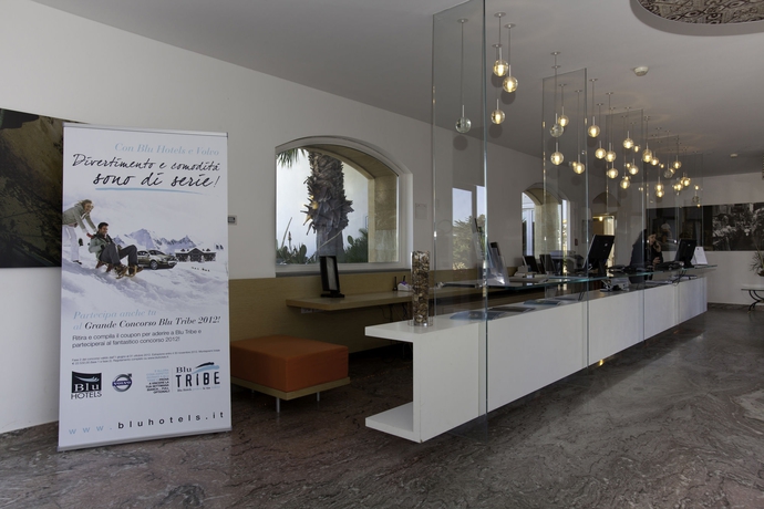 Imagen de los interiores del Hotel iH Hotels Agrigento Kaos Resort. Foto 13