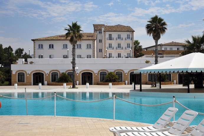 Imagen general del Hotel iH Hotels Agrigento Kaos Resort. Foto 2