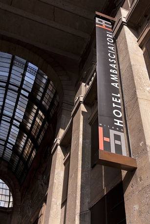 Imagen de los interiores del Hotel iH Hotels Milano Ambasciatori. Foto 15