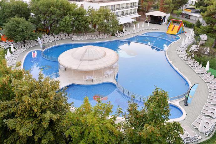 Imagen de la piscina del Hotel iHotel Sunny Beach. Foto 19