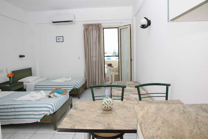 Imagen de la habitación del Hotel iLissos Apartments. Foto 12