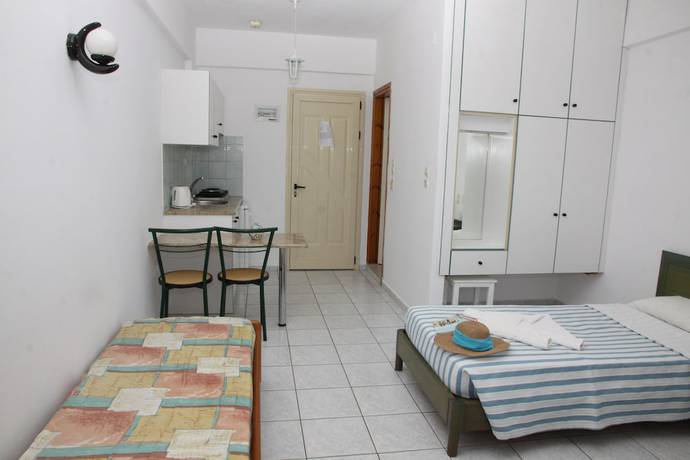 Imagen de la habitación del Hotel iLissos Apartments. Foto 17