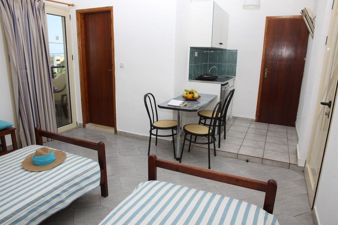 Imagen de la habitación del Hotel iLissos Apartments. Foto 19