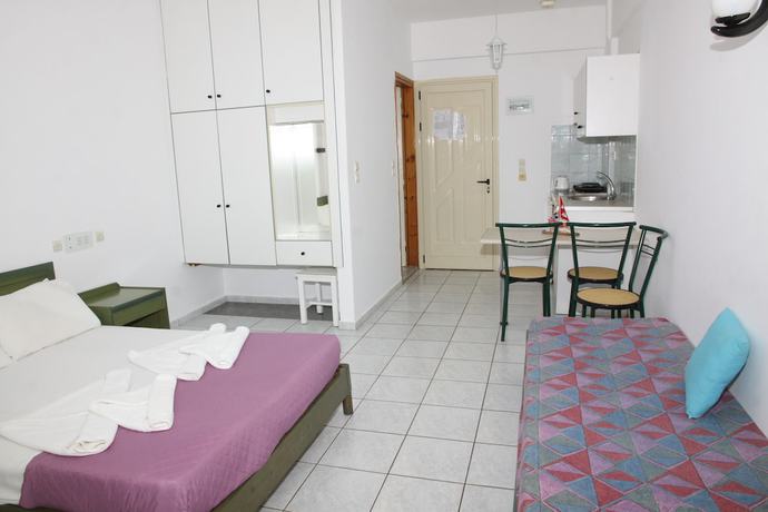 Imagen de la habitación del Hotel iLissos Apartments. Foto 20