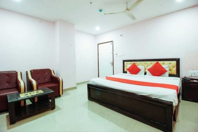 Imagen general del Hotel iROOMZ Diamond Park. Foto 2