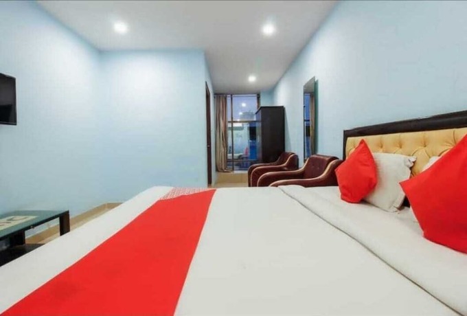 Imagen general del Hotel iROOMZ Diamond Park. Foto 5