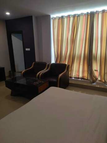 Imagen general del Hotel iROOMZ Diamond Park. Foto 6