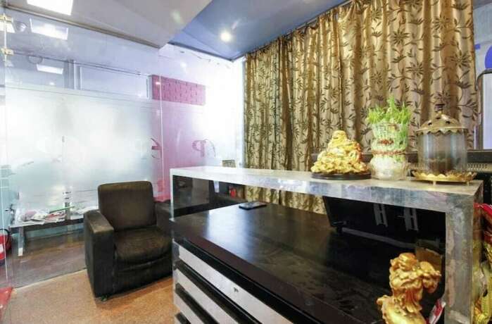 Imagen general del Hotel iROOMZ Diamond Park. Foto 8