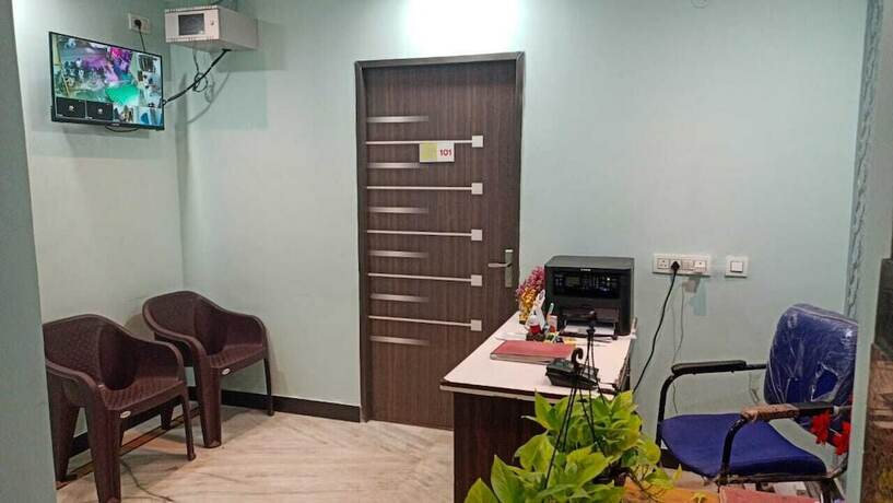 Imagen general del Hotel iROOMZ Lake View Palace. Foto 4