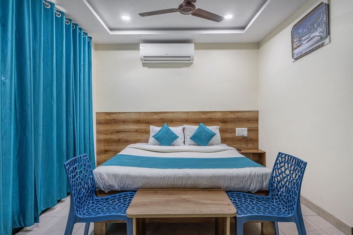 Imagen de la habitación del Hotel iROOMZ Ritzy Grand. Foto 5