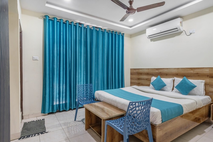 Imagen de la habitación del Hotel iROOMZ Ritzy Grand. Foto 8