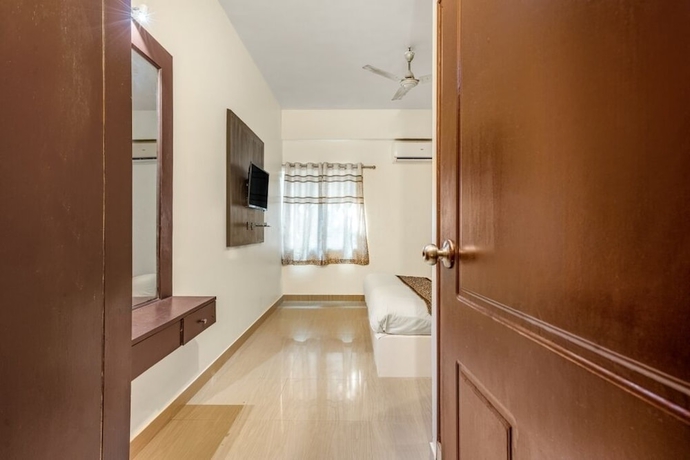 Imagen de la habitación del Hotel iROOMZ Royal Hill Park. Foto 7
