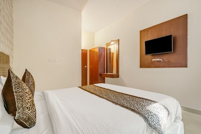 Imagen de la habitación del Hotel iROOMZ Royal Hill Park. Foto 12