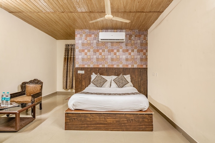 Imagen de la habitación del Hotel iROOMZ Royal Hill Park. Foto 13