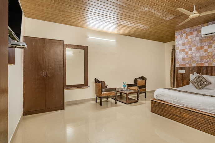 Imagen de la habitación del Hotel iROOMZ Royal Hill Park. Foto 14