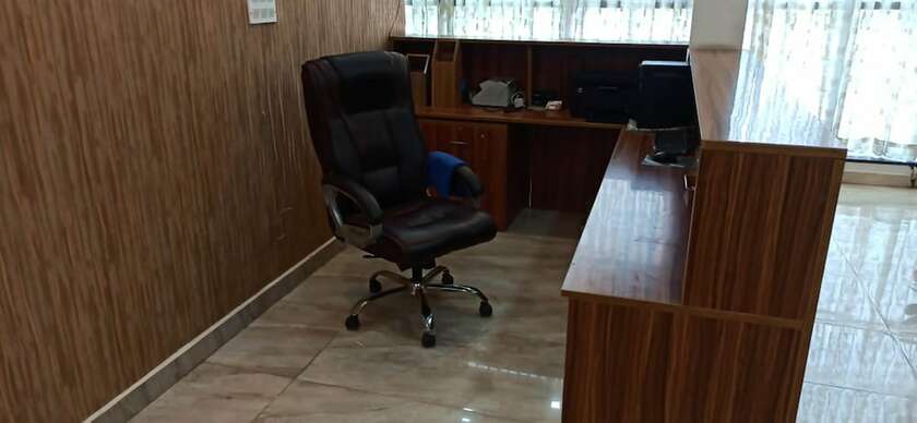 Imagen general del Hotel iROOMZ Suchira Lodge. Foto 5