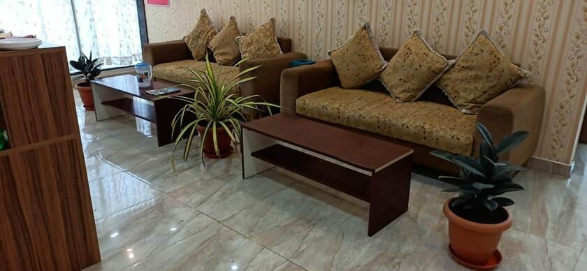 Imagen general del Hotel iROOMZ Suchira Lodge. Foto 11