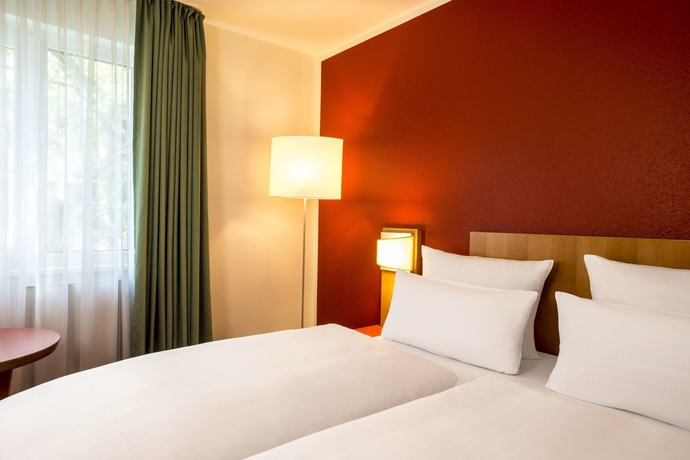 Imagen de la habitación del Hotel iStay Nh Berlin City Ost. Foto 11