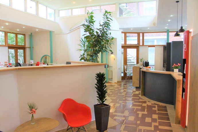 Imagen de los interiores del Hotel ibis Berlin City Süd. Foto 16