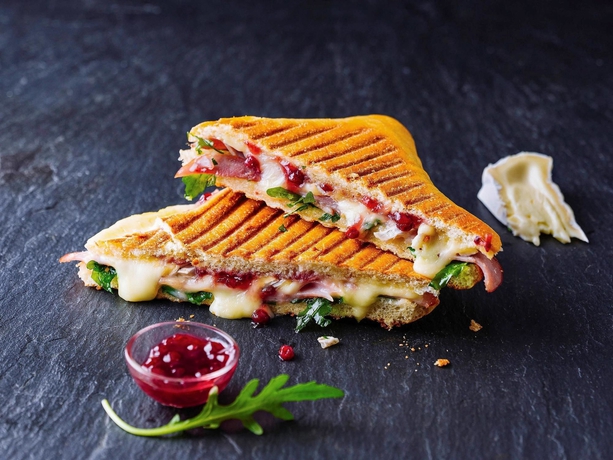 Imagen del bar/restaurante del Hotel ibis Berlin Kurfürstendamm. Foto 8