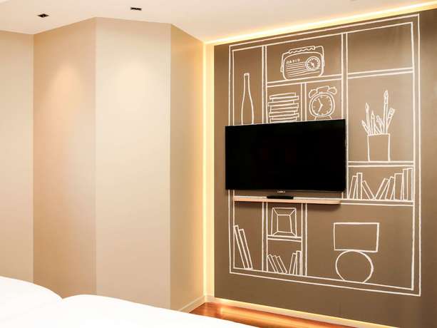 Imagen de la habitación del Hotel ibis Besançon Centre Ville. Foto 10