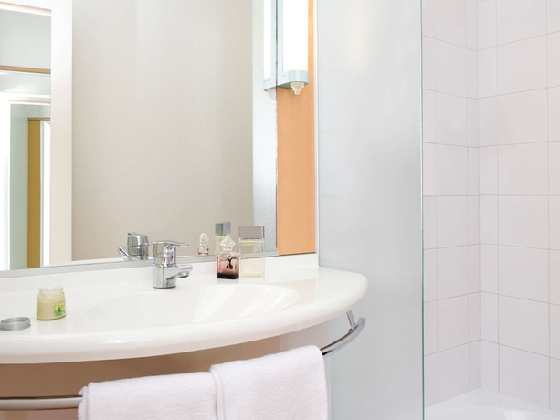 Imagen de la habitación del Hotel ibis Blois Centre Chateau. Foto 7