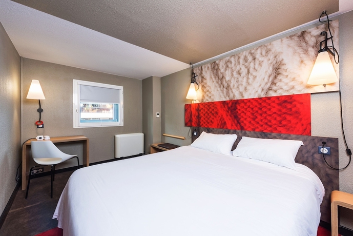 Imagen de la habitación del Hotel ibis Bordeaux Centre Meriadeck. Foto 13