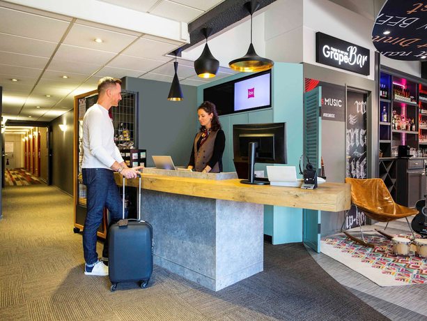 Imagen de los interiores del Hotel ibis Bordeaux Mérignac. Foto 18