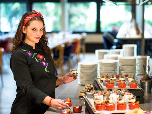 Imagen del bar/restaurante del Hotel ibis Budapest Castle Hill. Foto 5